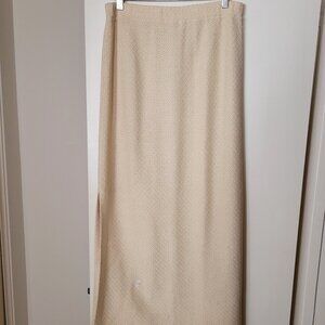 ST. JOHN Collection Textured Knit Maxi Skirt - Size 8 - Light Yellow Cream